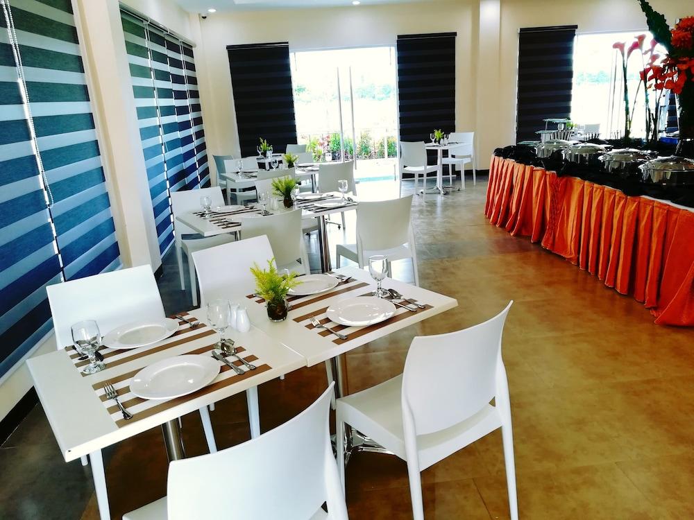 Sotogrande Iloilo Hotel Kültér fotó